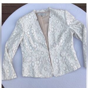 Tahari lace blazer size 10
